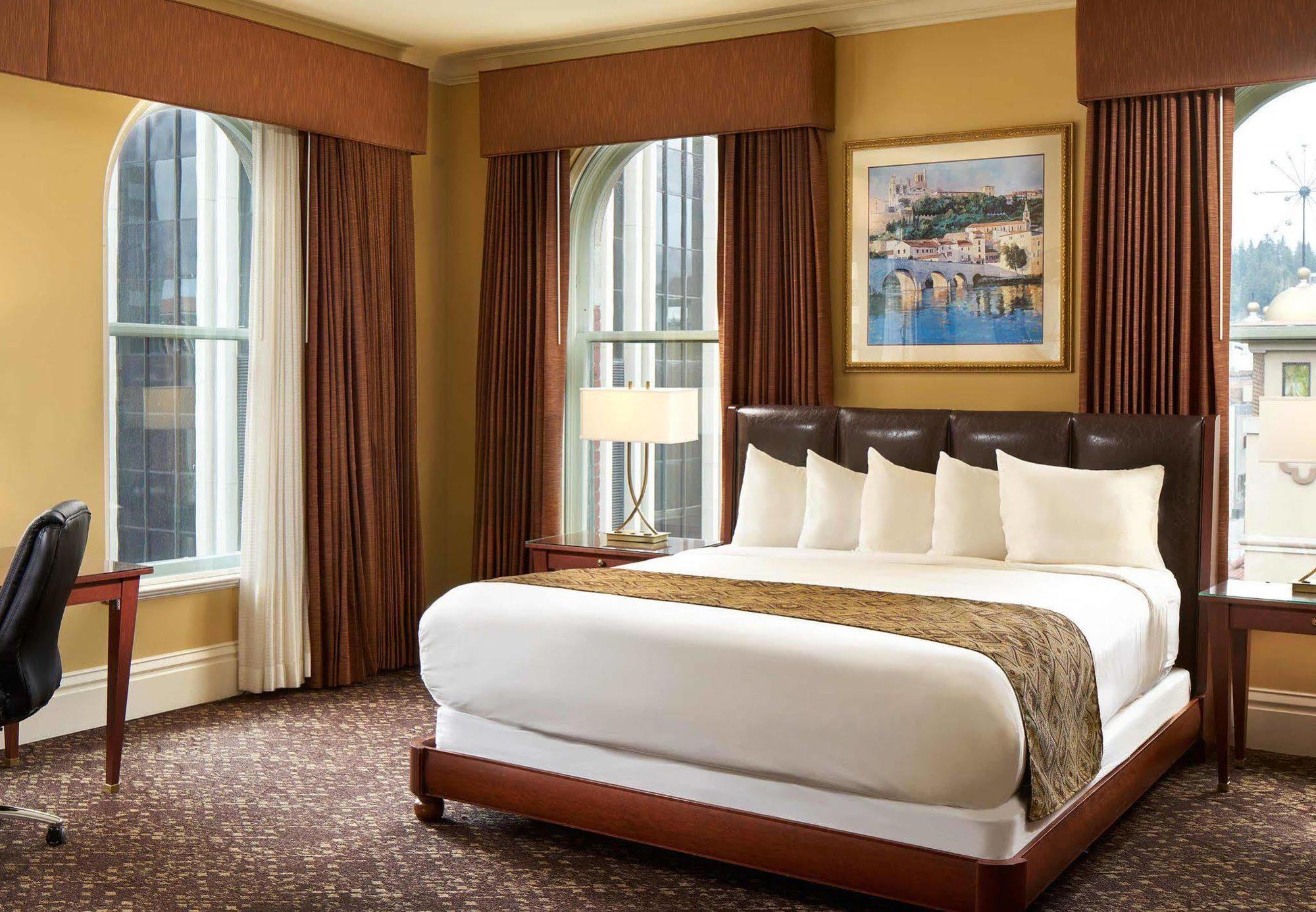 เดอะ ดาเวนพอร์ต ลัสโซ ออโตกราฟ คอลเลคชั่น Hotel สโปแคน ภายนอก รูปภาพ